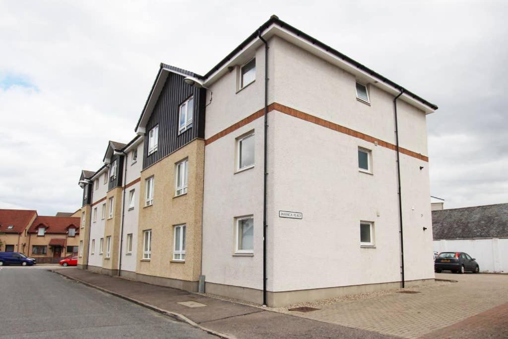 Loch Ness Apartments 因弗内斯 外观 照片
